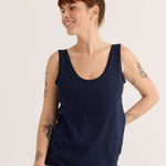 organic cotton shelf singlet in navy, front view
