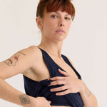 organic cotton shelf singlet in navy, side view